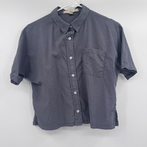 Thread Supply Top Women Small Gray Cropped Chambray Button Up Short Sleeves - Picture 1 of 11